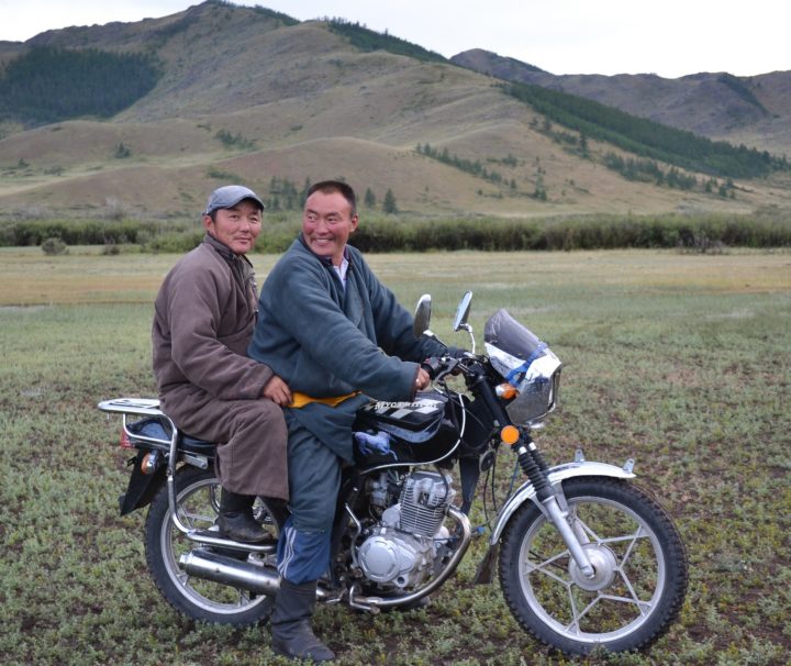 moto mongolie agence de voyages phileas frog paris 17